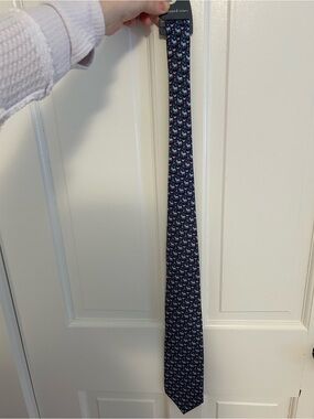 Vineyard Vines Men's Navy Donkey Tie